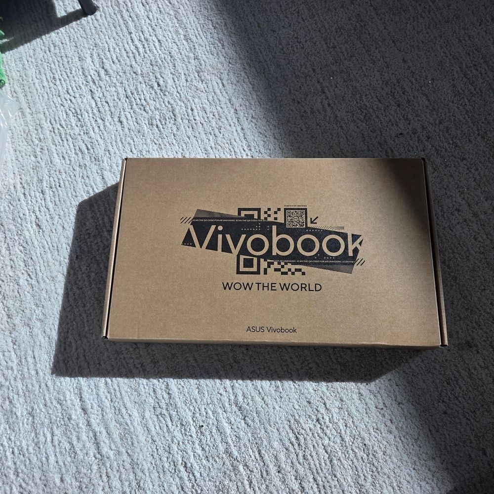ASUS VivoBook 15 F1504V